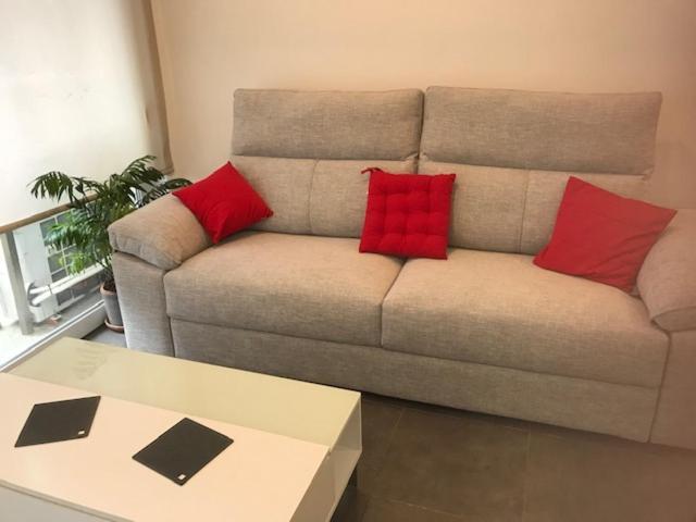 A Chic Four-Person Apartment By The Beach At Cap Ras Llança Eksteriør bilde